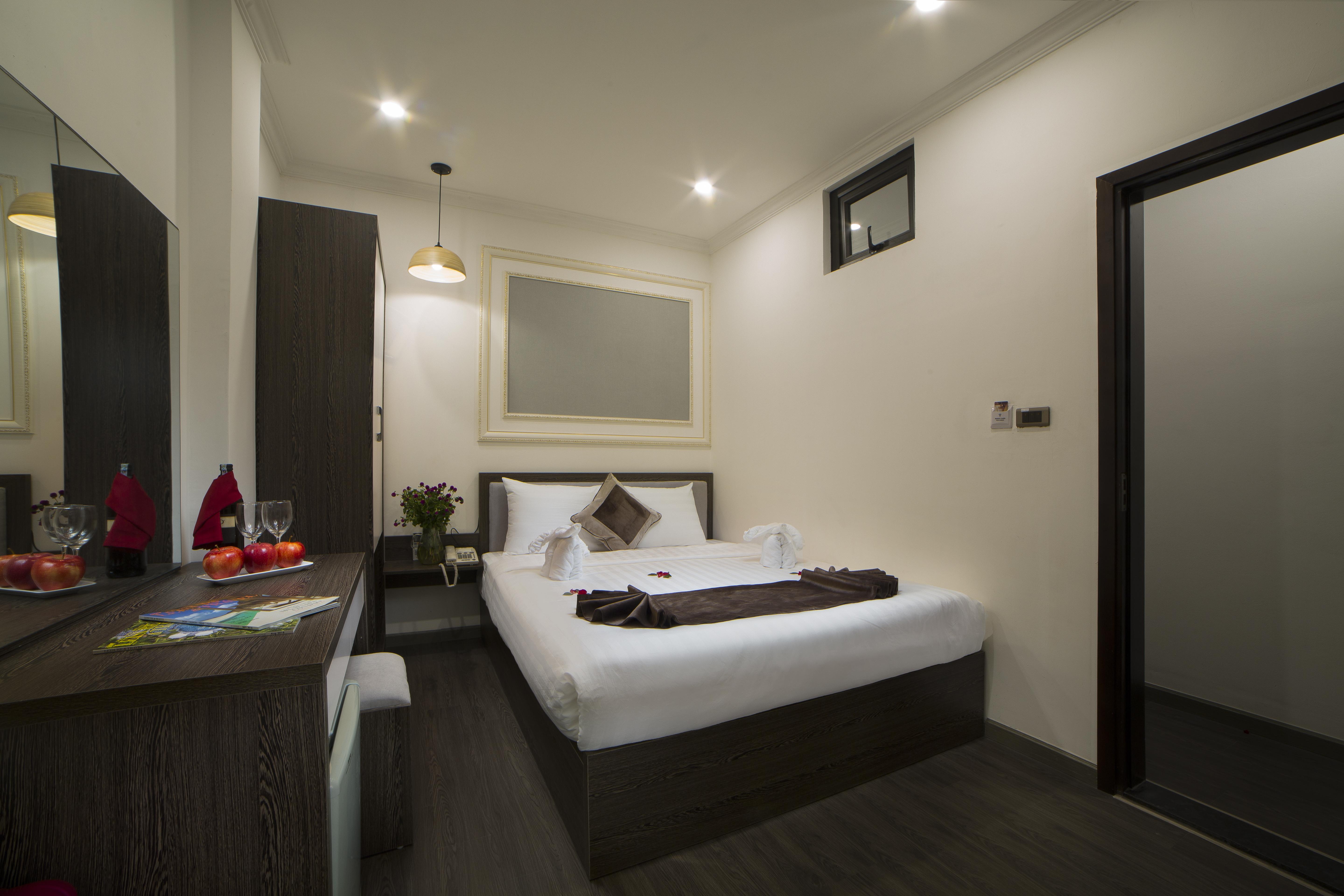 Galliot Central Hotel Ханой Екстериор снимка