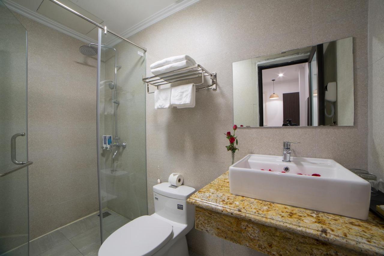 Galliot Central Hotel Ханой Екстериор снимка